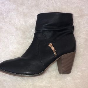 Women’s black heeled boots